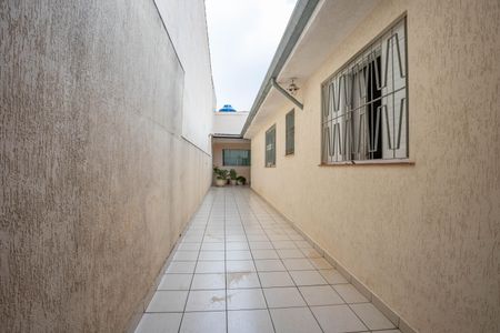 Casa à venda com 300m², 3 quartos e sem vagaCorredor