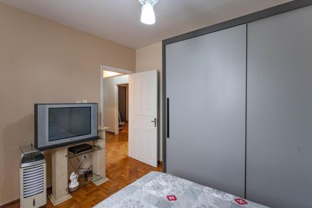 Casa à venda com 300m², 3 quartos e sem vagaQuarto 1 - suíte