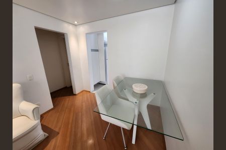 Apartamento à venda com 62m², 2 quartos e 1 vaga Apartamento à venda com 62m², 2 quartos e 1 vagaSala