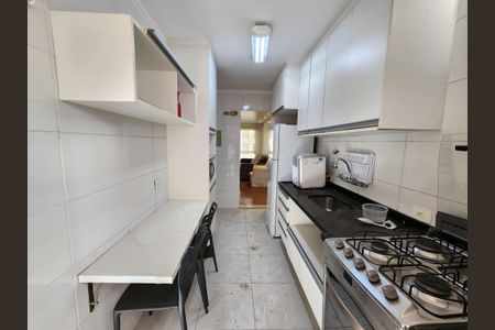 Apartamento à venda com 62m², 2 quartos e 1 vaga Apartamento à venda com 62m², 2 quartos e 1 vagaCozinha