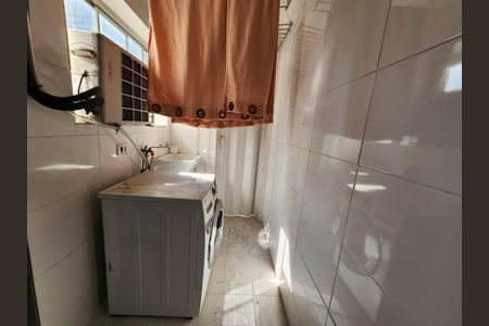 Apartamento à venda com 62m², 2 quartos e 1 vaga Apartamento à venda com 62m², 2 quartos e 1 vagaÁrea de Serviço