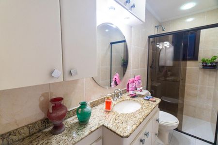 Apartamento à venda com 68m², 2 quartos e 2 vagasBanheiro Social