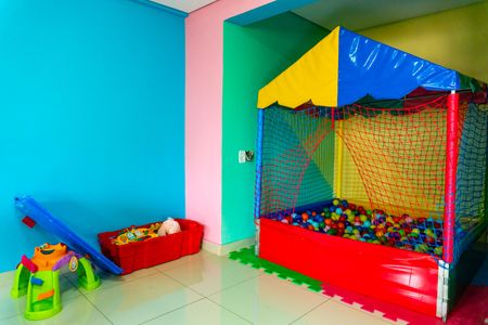 Apartamento à venda com 68m², 2 quartos e 2 vagasÁrea comum - Brinquedoteca