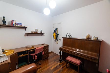 Apartamento à venda com 68m², 2 quartos e 2 vagasQuarto