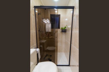 Apartamento à venda com 68m², 2 quartos e 2 vagasBanheiro Social 