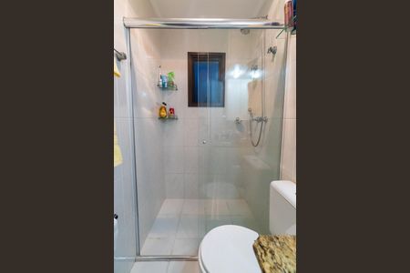 Apartamento à venda com 68m², 2 quartos e 2 vagasBanheiro da Suíte 