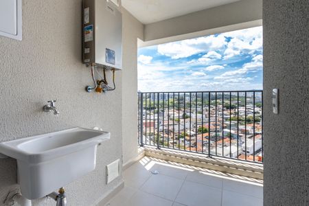 Apartamento para alugar com 67m², 3 quartos e 1 vagaÁrea de Serviço