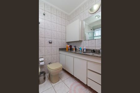 Apartamento para alugar com 130m², 3 quartos e 2 vagasBanheiro da Suíte