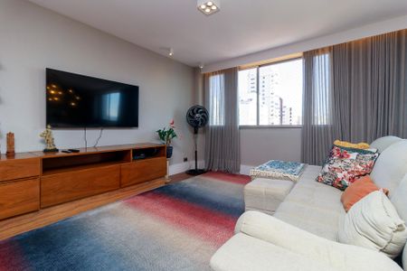 Apartamento para alugar com 130m², 3 quartos e 2 vagasSala