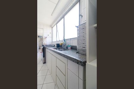 Apartamento para alugar com 130m², 3 quartos e 2 vagasCozinha