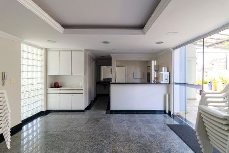 Apartamento para alugar com 130m², 3 quartos e 2 vagasÁrea comum - Salão de Festas