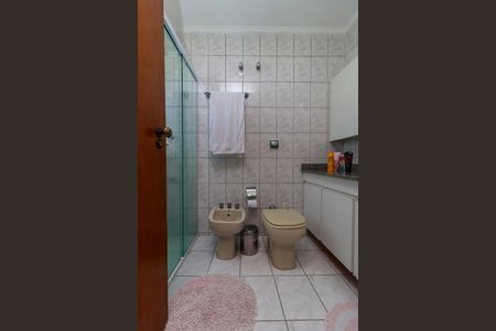 Apartamento para alugar com 130m², 3 quartos e 2 vagasBanheiro da Suíte