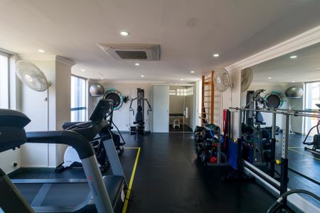 Apartamento para alugar com 130m², 3 quartos e 2 vagasÁrea comum - Academia