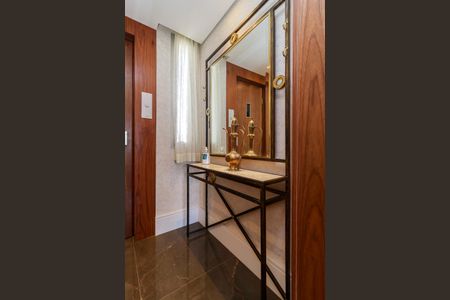 Apartamento para alugar com 130m², 3 quartos e 2 vagasCorredor
