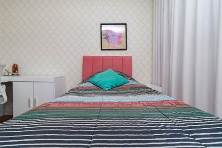 Apartamento para alugar com 130m², 3 quartos e 2 vagasQuarto 2