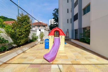 Apartamento para alugar com 130m², 3 quartos e 2 vagasÁrea comum - Playground