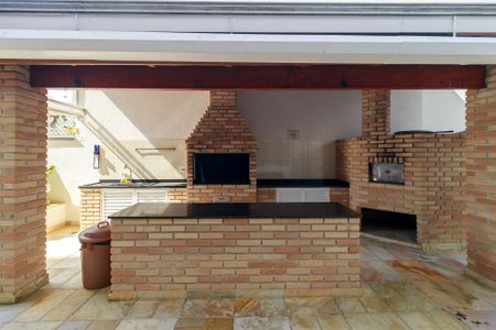Apartamento para alugar com 130m², 3 quartos e 2 vagasÁrea comum - Churrasqueira