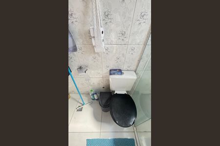 Apartamento à venda com 88m², 2 quartos e 1 vaga Apartamento à venda com 88m², 2 quartos e 1 vagaBanheiro