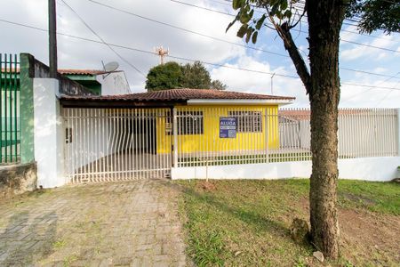 Casa para alugar com 330m², 3 quartos e 2 vagas Casa para alugar com 330m², 3 quartos e 2 vagasFachada