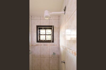 Casa para alugar com 330m², 3 quartos e 2 vagas Casa para alugar com 330m², 3 quartos e 2 vagasDetalhe do banheiro