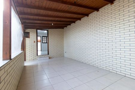 Casa para alugar com 330m², 3 quartos e 2 vagas Casa para alugar com 330m², 3 quartos e 2 vagasÁrea comum