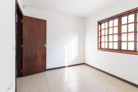 Casa para alugar com 330m², 3 quartos e 2 vagas Casa para alugar com 330m², 3 quartos e 2 vagasQuarto 2