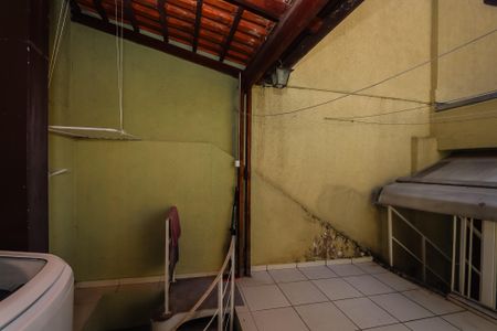 Casa à venda com 95m², 3 quartos e 1 vagaLavanderia