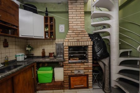 Casa à venda com 95m², 3 quartos e 1 vagaÁrea comum - Churrasqueira