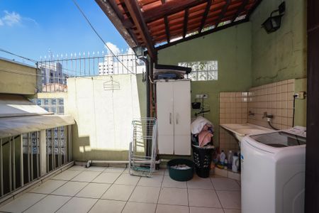 Casa à venda com 95m², 3 quartos e 1 vagaÁrea comum - Churrasqueira
