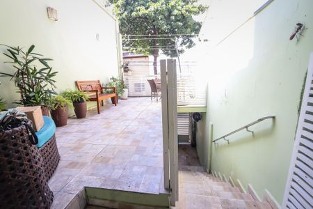 Casa à venda com 95m², 3 quartos e 1 vagaÁrea da varanda