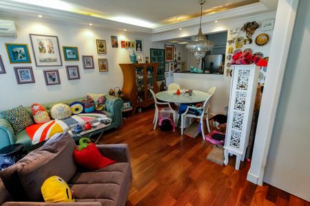 Apartamento à venda com 123m², 1 quarto e 2 vagas Apartamento à venda com 123m², 1 quarto e 2 vagasSala