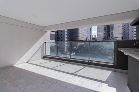 Apartamento à venda com 105m², 3 quartos e 2 vagasVaranda 