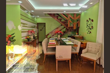 Casa à venda com 419m², 5 quartos e 5 vagas