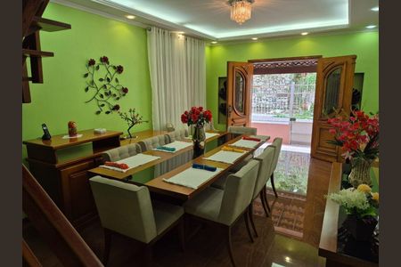 Casa à venda com 419m², 5 quartos e 5 vagas