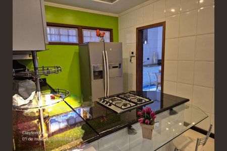 Casa à venda com 419m², 5 quartos e 5 vagas