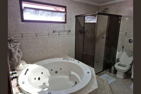 Casa à venda com 419m², 5 quartos e 5 vagas