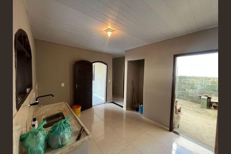 Casa à venda com 2 quartos, 108m² em Itaipu, Niterói