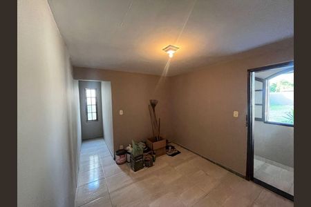 Casa à venda com 2 quartos, 108m² em Itaipu, Niterói