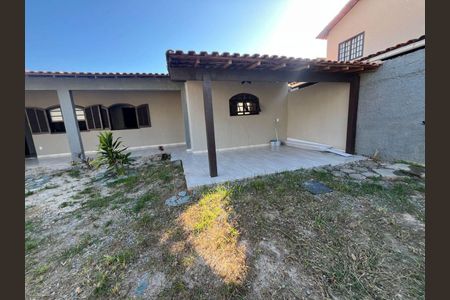 Casa à venda com 2 quartos, 108m² em Itaipu, Niterói