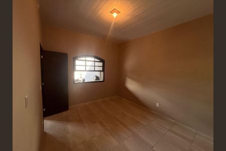 Casa à venda com 2 quartos, 108m² em Itaipu, Niterói