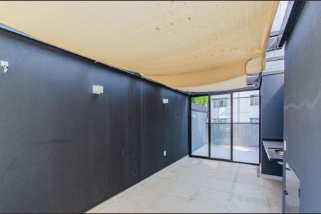 Casa de condomínio para alugar com 152m², 2 quartos e 2 vagas Casa de condomínio para alugar com 152m², 2 quartos e 2 vagasÁrea de Serviço