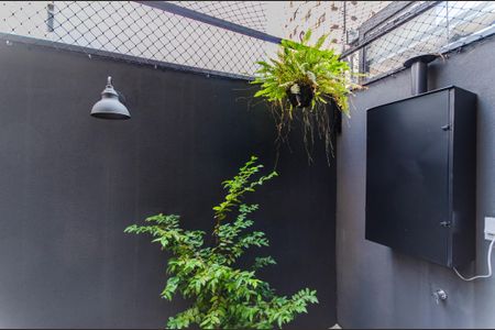 Casa de condomínio para alugar com 152m², 2 quartos e 2 vagas Casa de condomínio para alugar com 152m², 2 quartos e 2 vagasEdícula