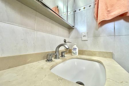 Apartamento à venda com 156m², 3 quartos e 3 vagasBanheiro da Suíte 3
