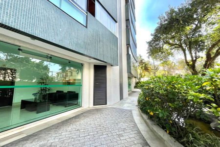 Apartamento à venda com 156m², 3 quartos e 3 vagasHall de entrada