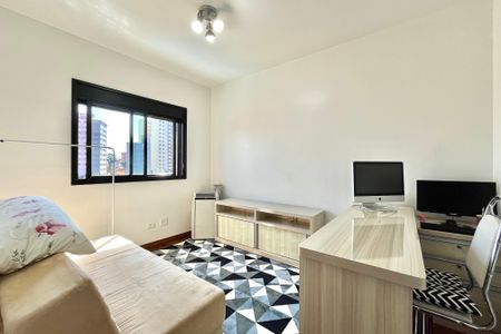 Apartamento à venda com 156m², 3 quartos e 3 vagasSuite 2