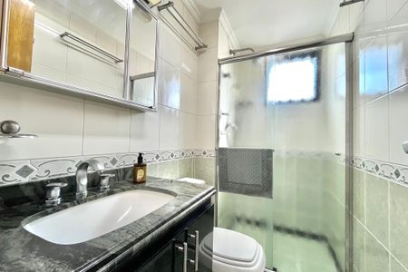 Apartamento à venda com 156m², 3 quartos e 3 vagasBanheiro da Suíte 2