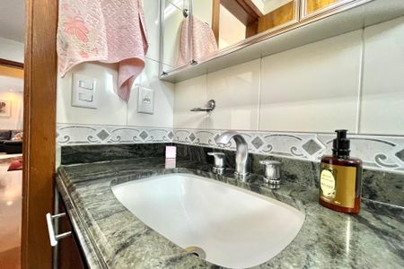 Apartamento à venda com 156m², 3 quartos e 3 vagasBanheiro da Suíte 2