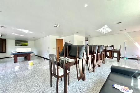 Apartamento à venda com 156m², 3 quartos e 3 vagasÁrea comum - Salão de festas