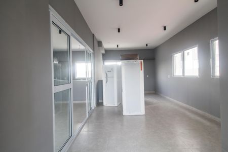Apartamento para alugar com 34m², 2 quartos e 1 vaga Apartamento para alugar com 34m², 2 quartos e 1 vagaÁrea comum - Salão de festas