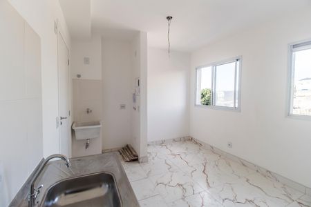 Apartamento para alugar com 34m², 2 quartos e 1 vaga Apartamento para alugar com 34m², 2 quartos e 1 vagaCozinha